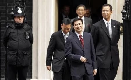 "เนชั่นทีวี" พาทำความรู้จัก "รัฐมนตรีคลังโลก" คนแรกของไทย "กรณ์ จาติกวณิช"