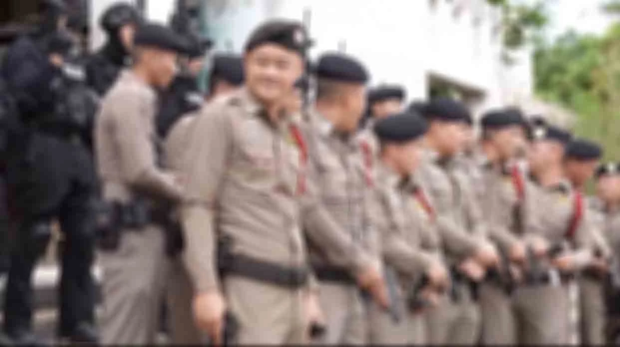 เปิดความผิด "แต่งเครื่องแบบตำรวจ" โดยไม่ได้รับอนุญาต มีโทษจำคุก-ปรับ