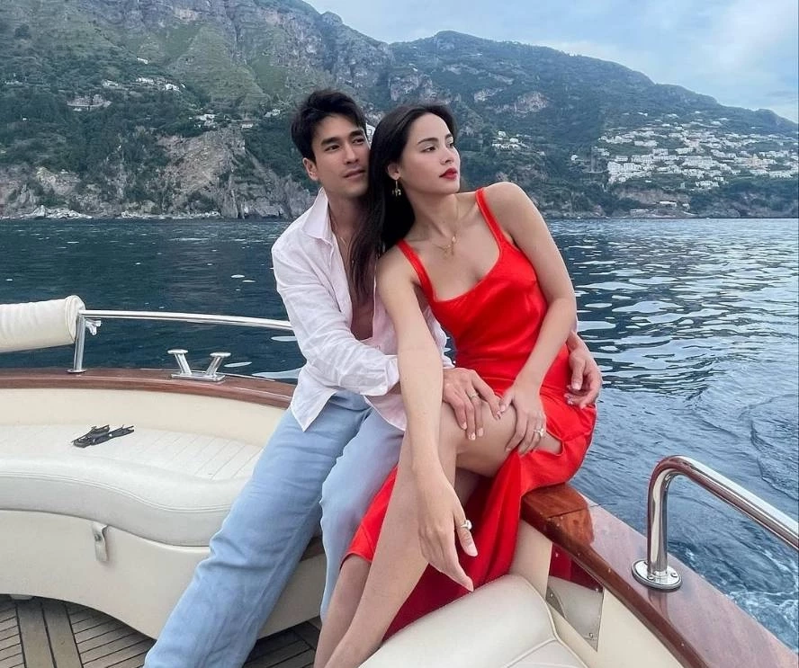 ญาญ่า อุรัสยา เขินแก้มแตก เล่าโมเมนต์ ณเดชน์ ขอแต่งงาน 