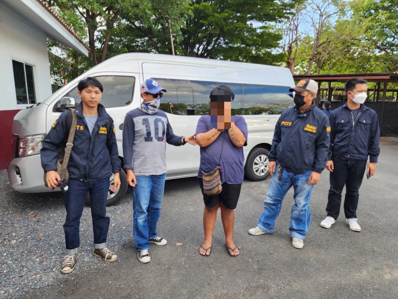 สืบนครบาลจับกุม “ป๊อบ บึงสามพัน” หลอกขายสินค้าออนไลน์