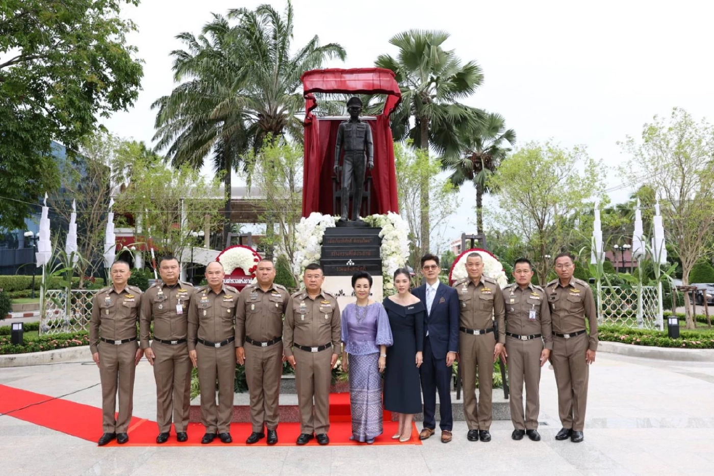 เปิดอนุสาวรีย์ "พล.ต.อ.พจน์ บุณยะจินดา"