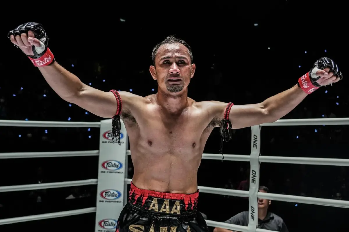 "สามเอ" เร่งฟิตที่สิงคโปร์ เตรียมล้างตา "พระจันทร์ฉาย" ศึก ONE Lumpinee 22