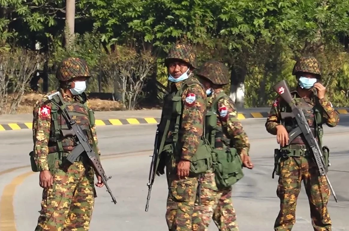 เผยรายงานอินเดียส่งออก 'อาวุธ' ให้เมียนมา