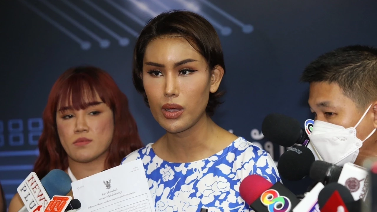 "แอนนา" ขอพูดบ้าง ปมอ้าง แมสเซนเจอร์ รถล้มทำทองหาย 4 ล้าน ทำไมถึงเงียบ!