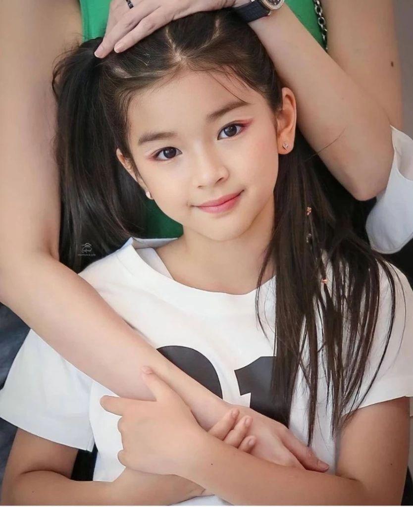 เปิดภาพล่าสุด น้องมะลิ พาขวัญ ลูก พ่อปอ ทฤษฎี  สวยมาก ๆ