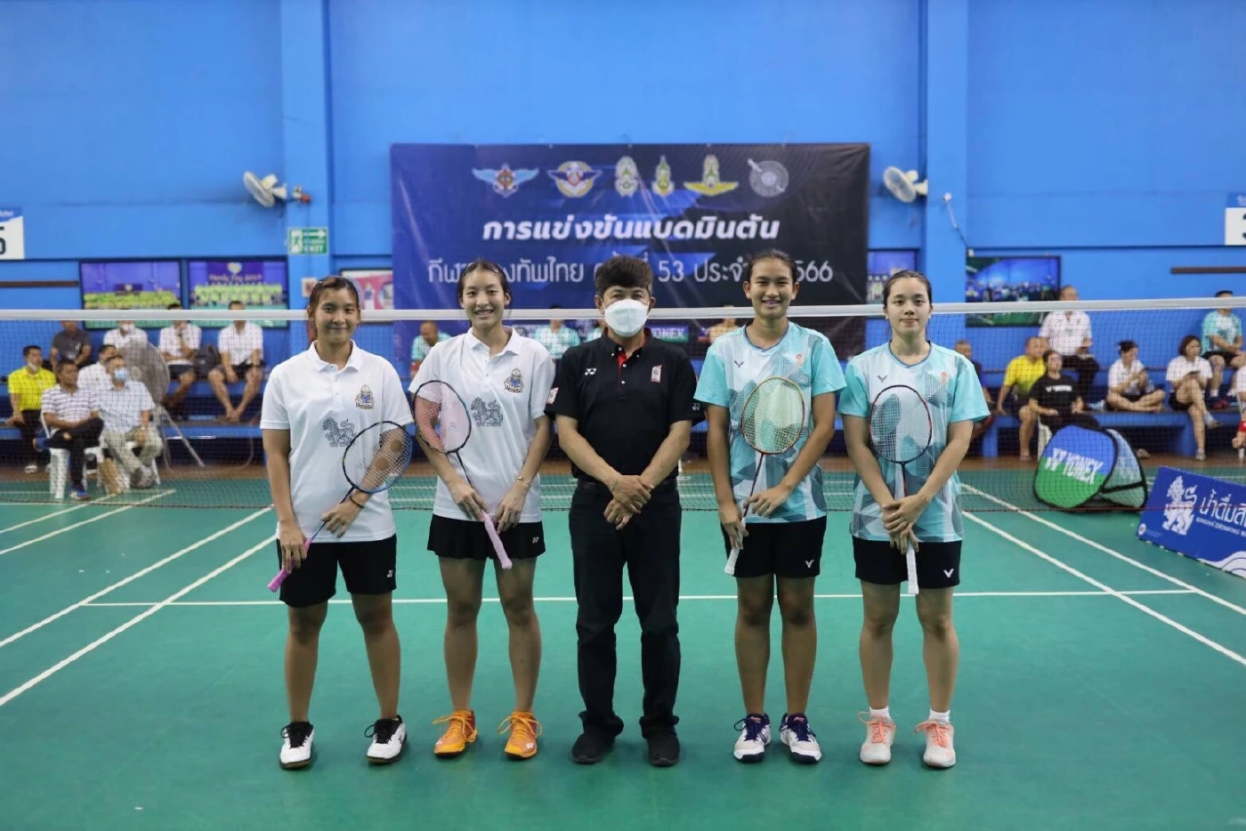 รวมดาวดังทีมชาติเพียบ "พล.ต.กฤตพันธุ์" เยี่ยมชมการแข่งขันแบดฯกองทัพไทย ครั้งที่ 53