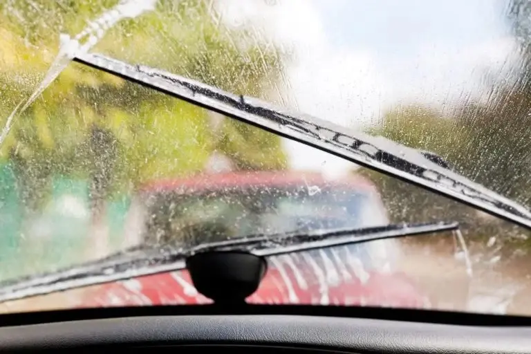 เตือน ปชช. ภาคใต้ ภาคเหนือ ตะวันออกเตรียมอ่วม!! เจอทั้งฝนฟ้าคะนอง ฝนตกหนัก   