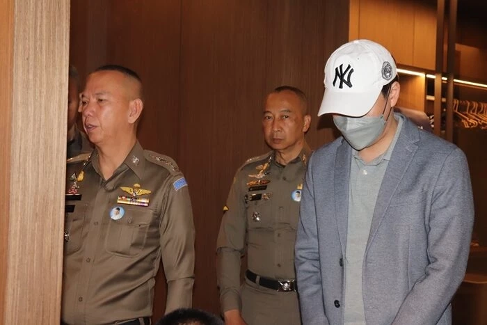 นายรามา หรือ เมฆ รัศมีรามา ขณะถูกจับกุม