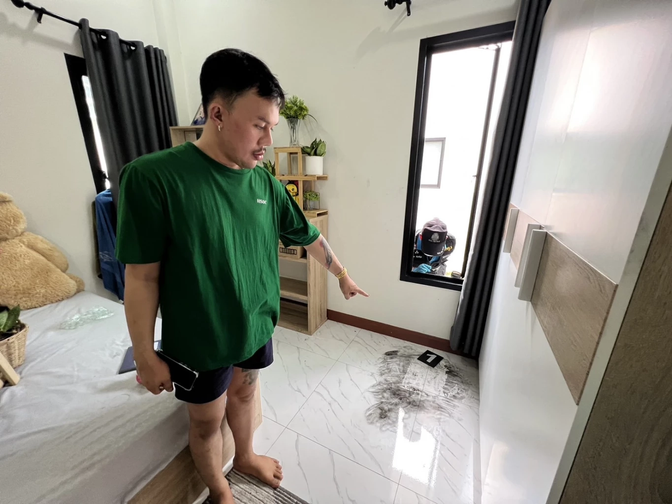 ขึ้นบ้านใหม่ 5 วัน โจรบุกยกตู้เซฟเก็บเงิน-ทองคำ-เครื่องเพชร หวิดสูญ 2 ล้าน