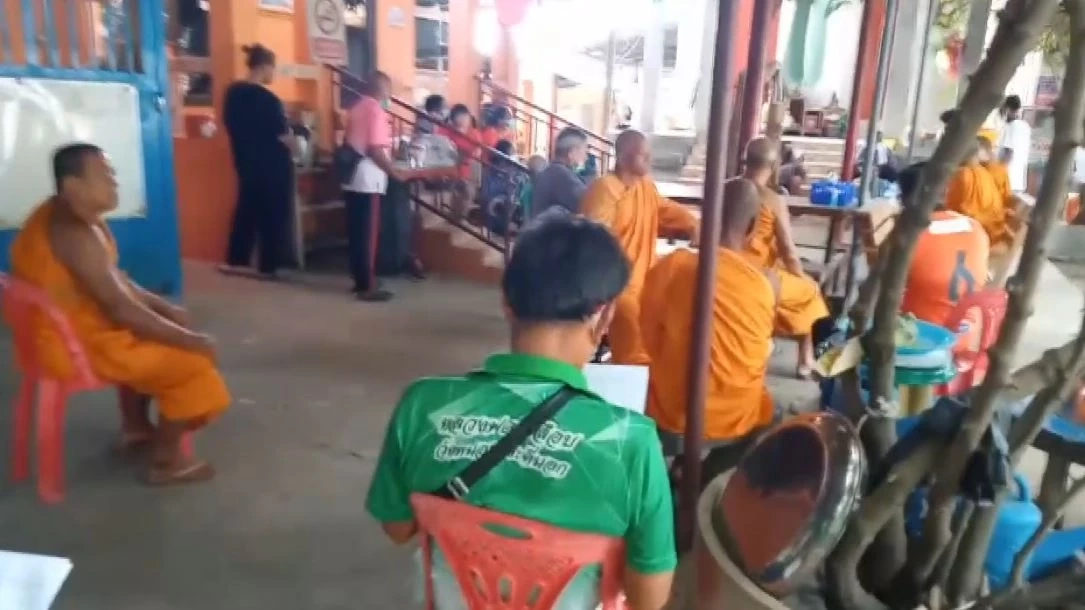 ตรวจบัญชีวัดหลวงพ่อเคลือบ พบจ่ายส่วย ตร.เดือนละ 9 พัน แลกขายหวยแพงในวัด