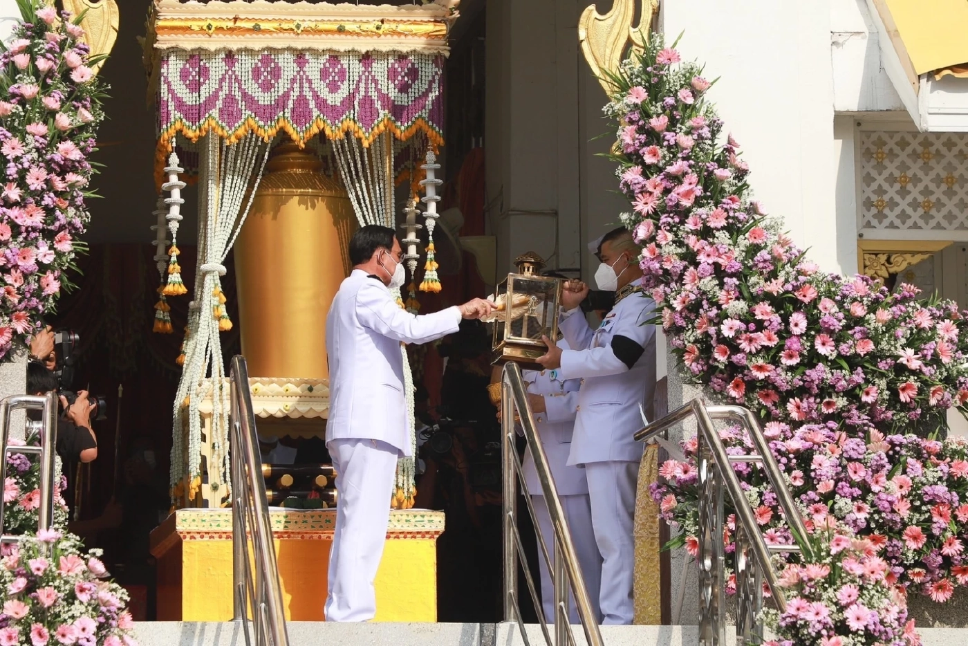 นายกฯ เป็นประธาน พิธีพระราชทานเพลิงศพ "ผู้ว่าฯ ณรงค์ศักดิ์"