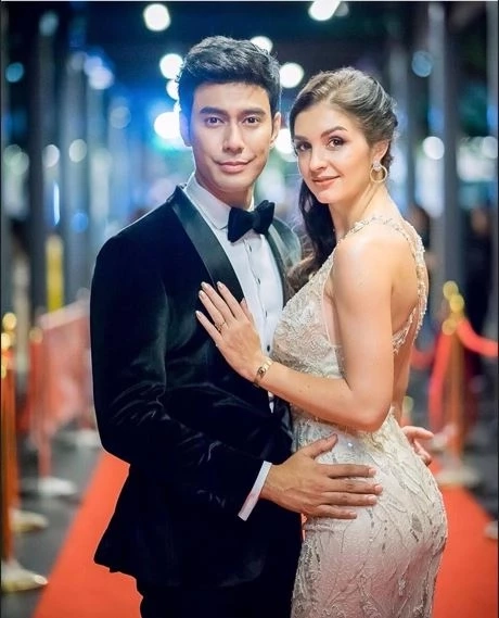 'คิตตี้' ภรรยา 'เอส กันตพงศ์' พร้อมแล้ว พรุ่งนี้เตรียมแถลงอาการป่วยสามี