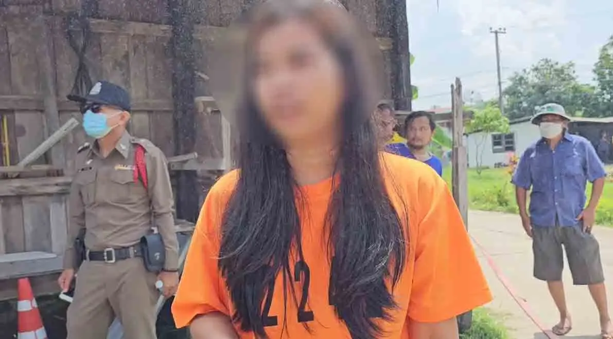 คุณตาเข่าทรุด ไฟไหม้บ้านวอด สุนัขห่วงลูกสาว วิ่งเข้าไปตามหา ถูกไฟคลอก