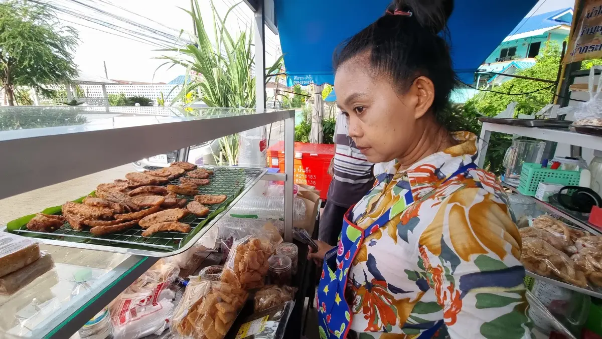 ผกก.บางแม่นาง ยันชายรีด"ส่วยสติ๊กเกอร์"ร้านกล้วยทอด ไม่ใช่ตำรวจในพื้นที่