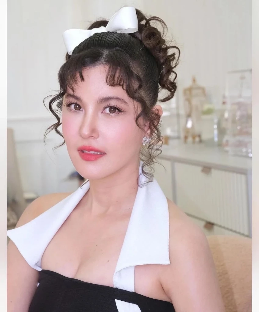 ส่องหน้าใหม่สุดแบ๊ว "ธัญญ่า ธัญญาเรศ"  เพื่อนดาราแซวสวยเหมือนตุ๊กตาบาร์บี้