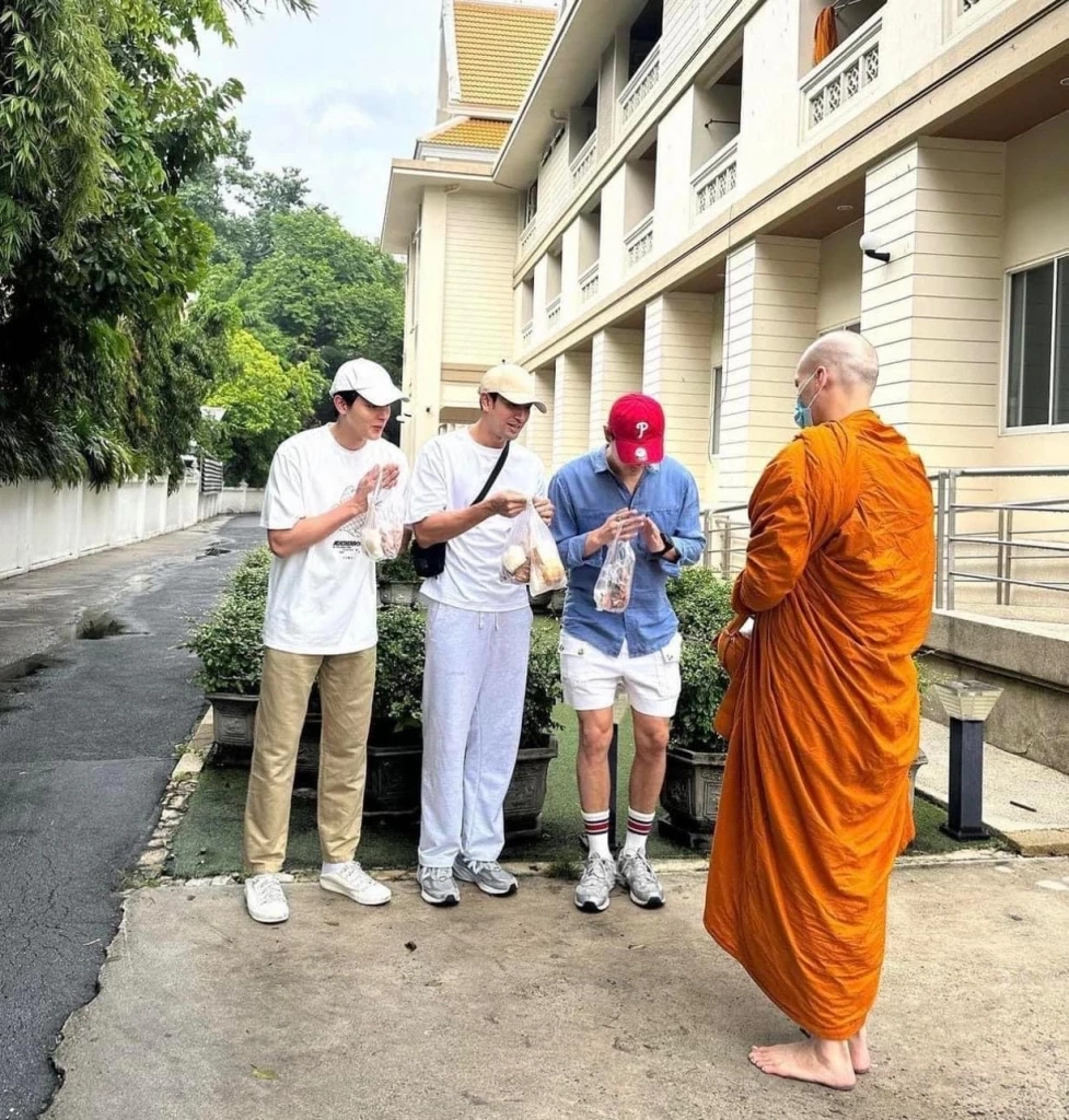 พระเอกรวมตัว เด็กวัดมือใหม่ ตื่นไม่ทัน หลวงพี่บอย 