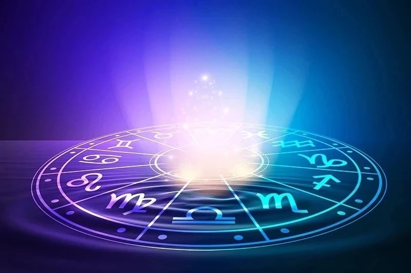 ได้เวลาเช็กดวงวันเกิด กับ "หมอไก่ พ.พาทินี" ดวงประจำวันจันทร์ที่ 26 มิ.ย.66