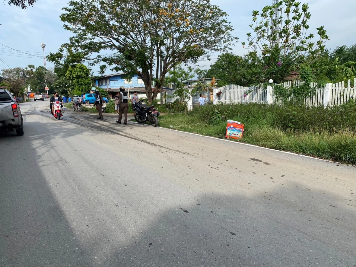 คุณลุงสุดช้ำ โจรชิงรถจักรยานยนต์ขายไอติมคู่ใจ ซ้ำใต้เบาะมีเงิน 2 หมื่นบาท