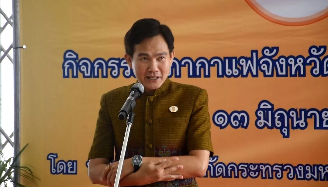 ฮือฮา! ป.5 โชว์สกิลเทพ ปิดตาตีระนาดเอก ในงานสภากาแฟ (มีคลิป)