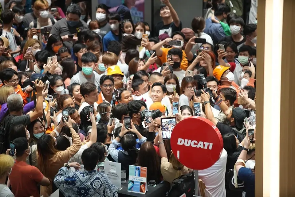 "เรืองไกร" งัดหลักฐานเด็ด "พิธา" โอนหุ้นไอทีวี ให้น้องชาย 25 พ.ค.66