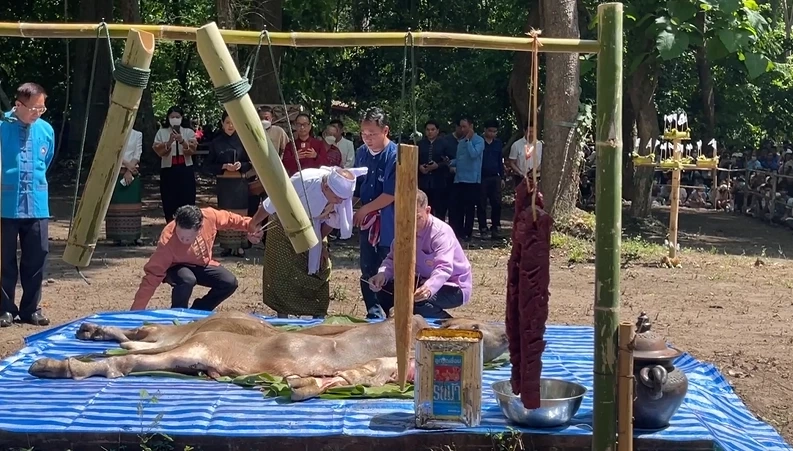 ร่างทรงยักษ์ย่าแสะ