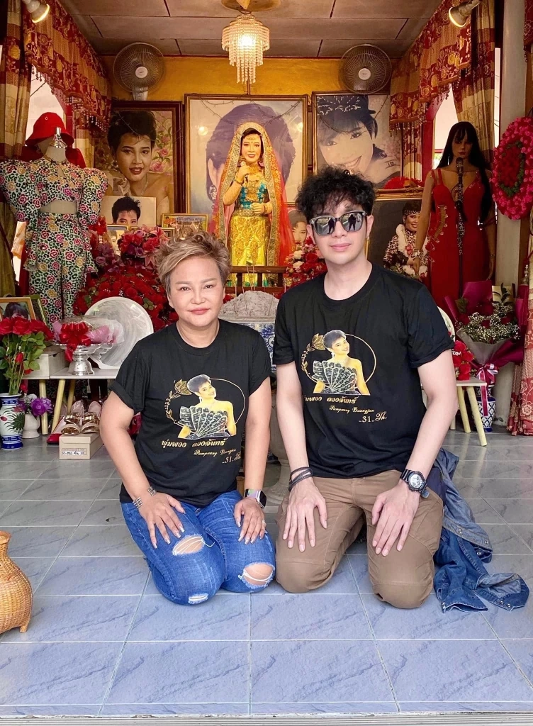 เพชร ภัควรรธน์ ทายาท พุ่มพวง โพสต์ซึ้งถึงแม่ คืนนี้มีเซอร์ไพรส์