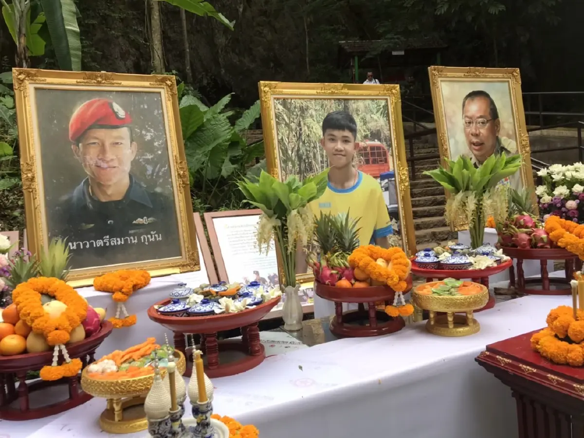ชาวเเม่สาย ทีมหมู่ป่าฯ ร่วมงานรำลึก 5 ปีถ้ำหลวง ทำบุญอุทิศแด่ผู้จากไป