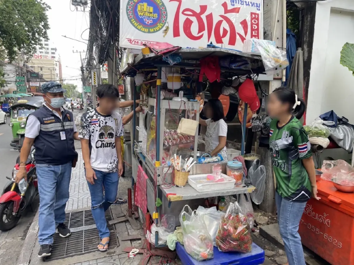 ระดม.ตม.กวาดล้างปิดซอยย่านสุขุมวิท-อโศก จับต่างด้าวผิดกม.