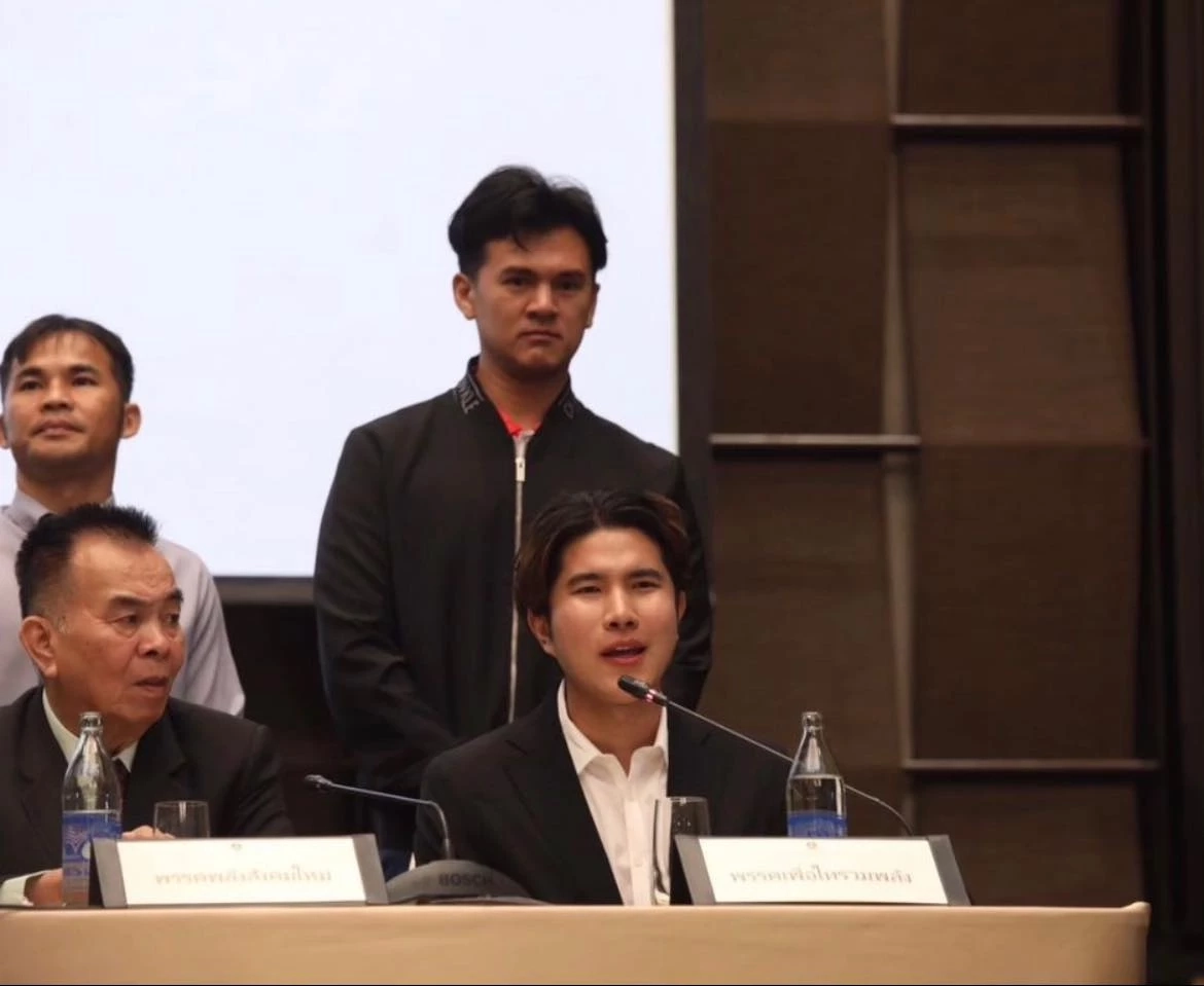 "วสวรรธน์" ให้กำลังใจ "พท.-ก.ก." ปม ปธ.สภาฯ ชี้ ปล่อยฟรีโหวต นำไปสู่เฟลโหวต