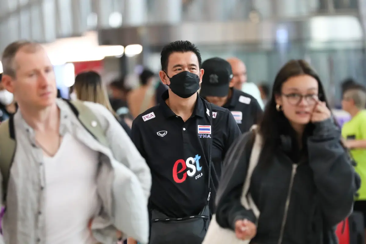 นักตบสาวกลับถึงไทย ก่อนลุยศึก "VNL2023" สนาม 3