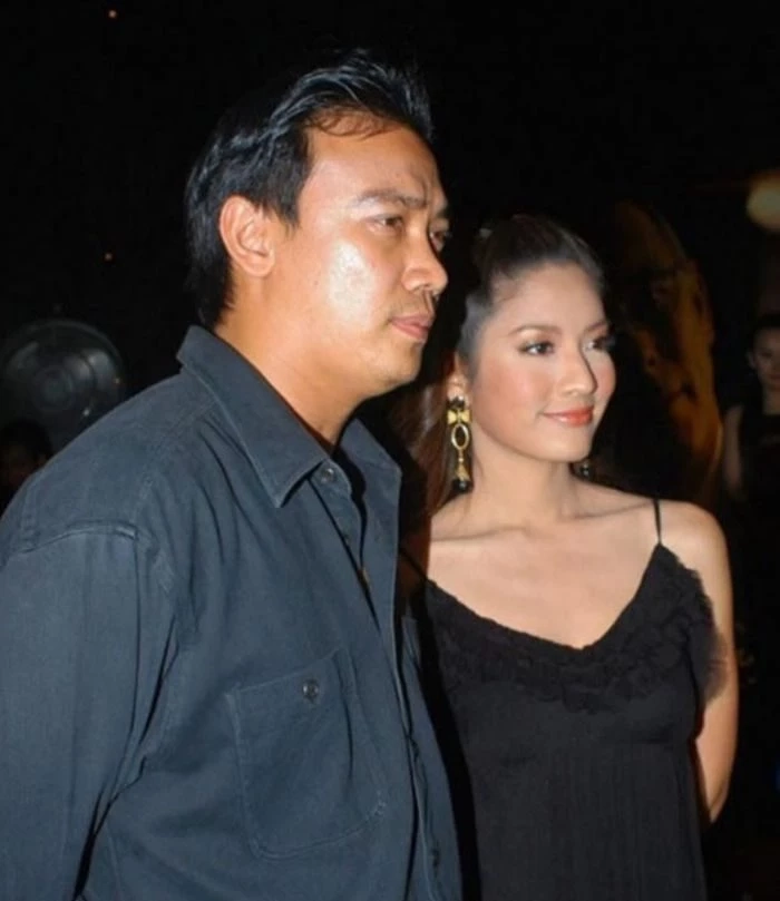 "แอฟ ทักษอร" ประกาศไม่โสดแล้ว ชาวเน็ตลุ้นหนัก! หนุ่มคนไหนคือแฟนใหม่แม่