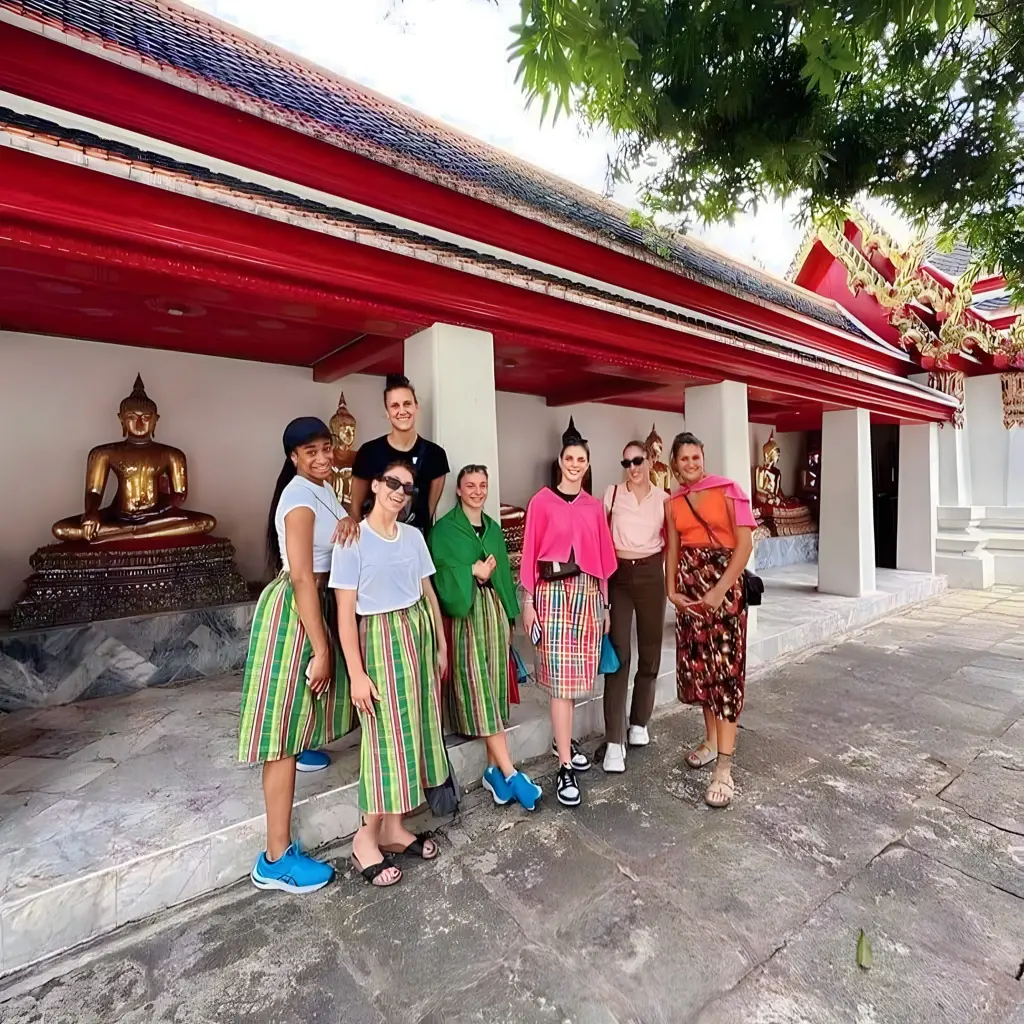 ประมวลภาพ นักตบสาวระดับโลกตระเวนเที่ยวทั่วไทย ก่อนลุยศึก VNL2023 สนาม 3