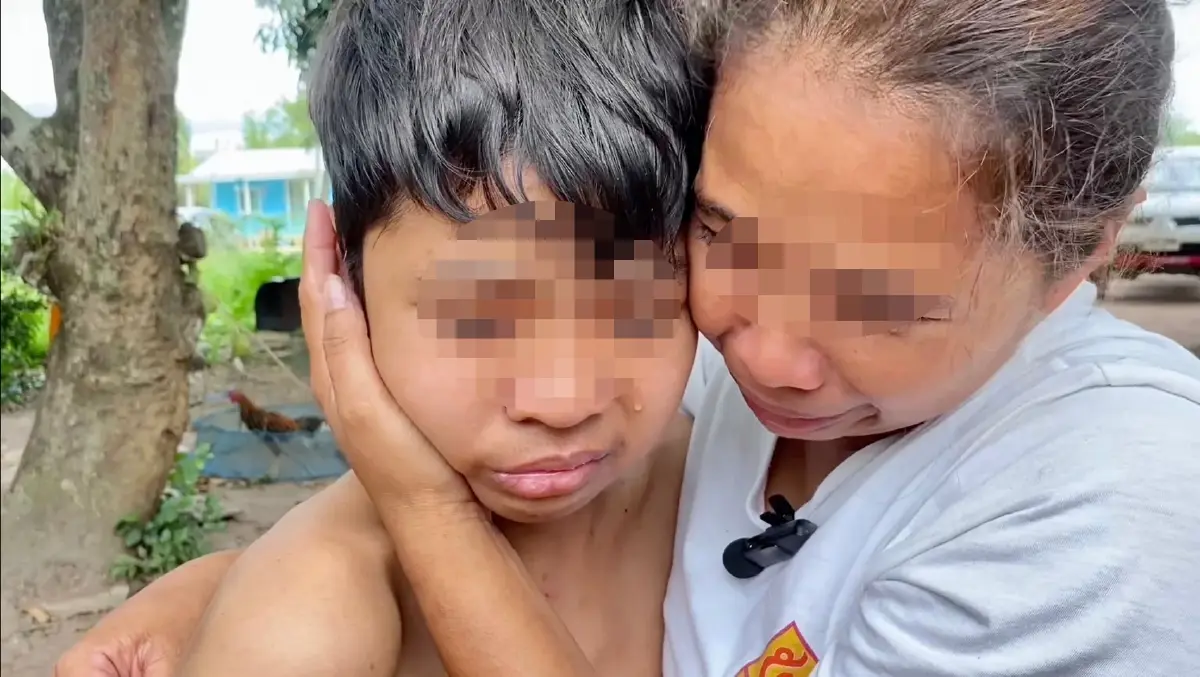 วอนช่วยด่วน เด็กวัย 15 หลังคดตาใกล้บอด ไร้เงินรักษา ถ้าไม่ผ่าอยู่ได้แค่ 3 ปี