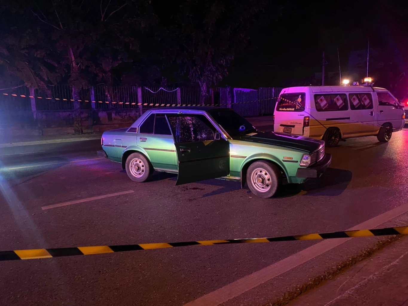 สายไหมเดือด! 4 หนุ่มกลับจากตลาดนัด ถูกตามประกบรัวไม่ยั้ง เจ็บ 3 สาหัส 1