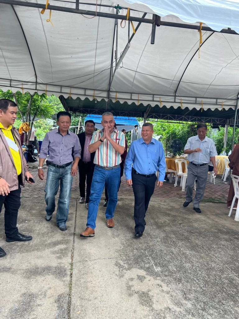 ทหาร-นักการเมือง ตบเท้าอวยพร "บิ๊กแอ๊ด" ครบรอบวันคล้ายวันเกิด 85 ปี