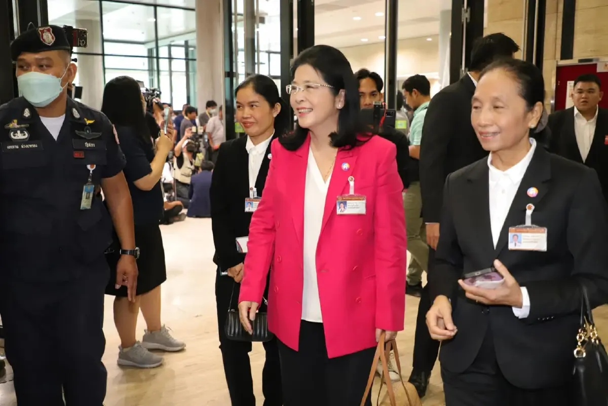 "ไทยสร้างไทย" โต้ข่าว "คุณหญิงสุดารัตน์" ไม่พอใจแบ่งเค้กได้แค่ "รมช."