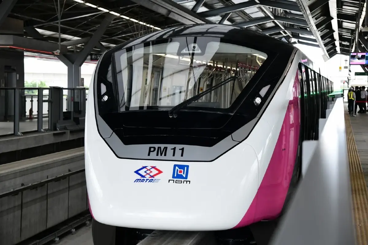 "นายกฯ" พร้อมคณะ ร่วมทดสอบเดินรถไฟฟ้าสายสีชมพู คาดใช้งานได้ปลายปีนี้