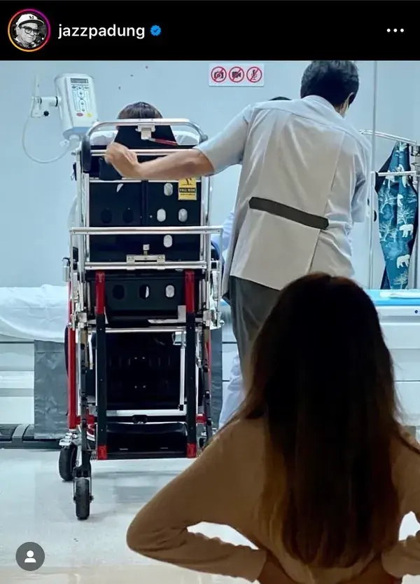 'แจ๊ส ชวนชื่น' โพสต์ปลอดภัยนะเมีย คนแห่ถามสนั่น 'แจง' เป็นอะไร?