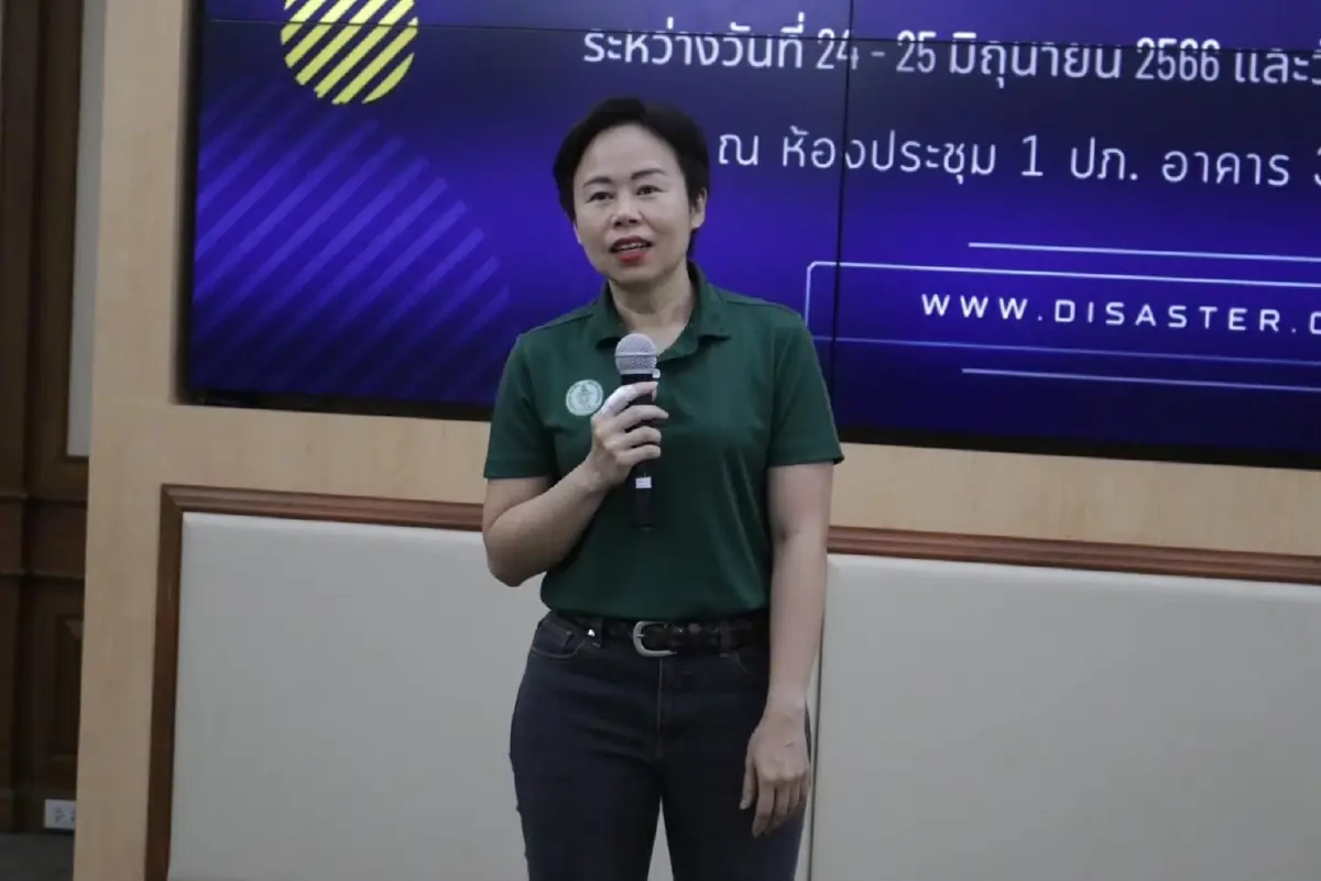 เก็บเรียบ! เขตป้อมปราบฯ ปูพรมเก็บถังดับเพลิงเสื่อมสภาพ ได้กว่า 400 ถัง