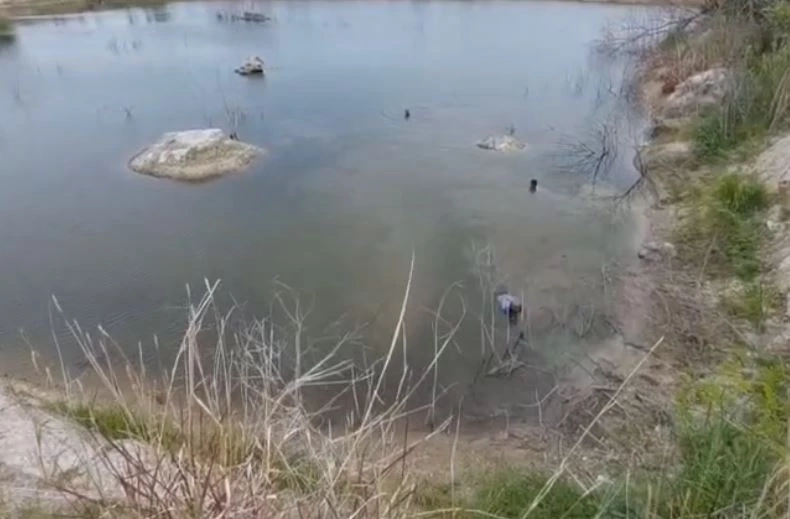 ภาพขณะเจ้าหน้าที่เข้าเก็บหลักฐาน