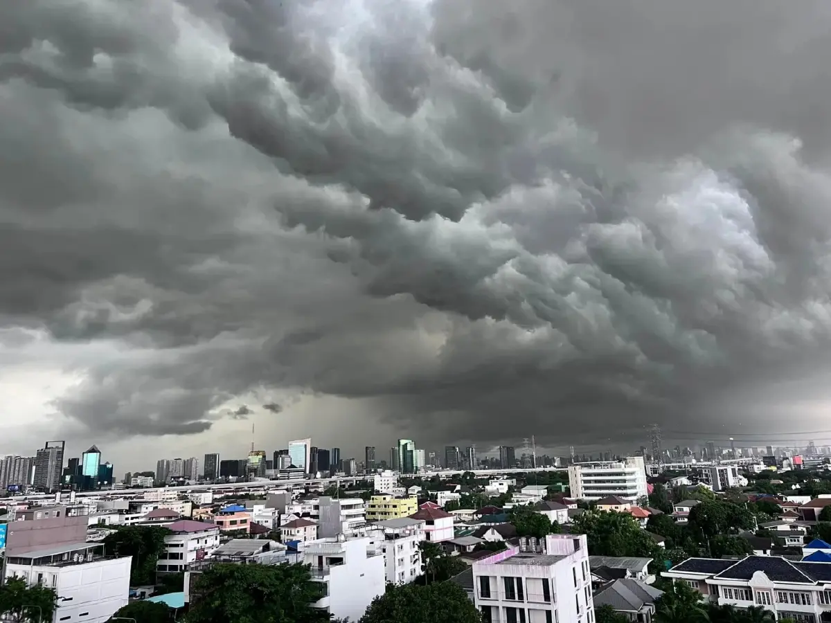 เตือน ทั่วไทยรับมือฝนฟ้าคะนอง และมีฝนตกหนัก เช็กพิกัดเสี่ยงภัยได้ที่นี่ 