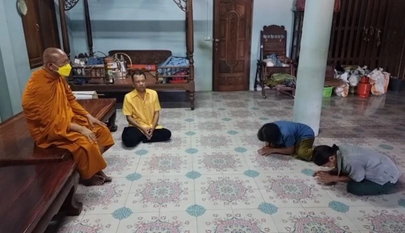 สองพี่น้องใจบุญ มอบโฉนดที่ดินพร้อมบ้านทรงไทย ถวายวัดศรีเขตนันทาราม