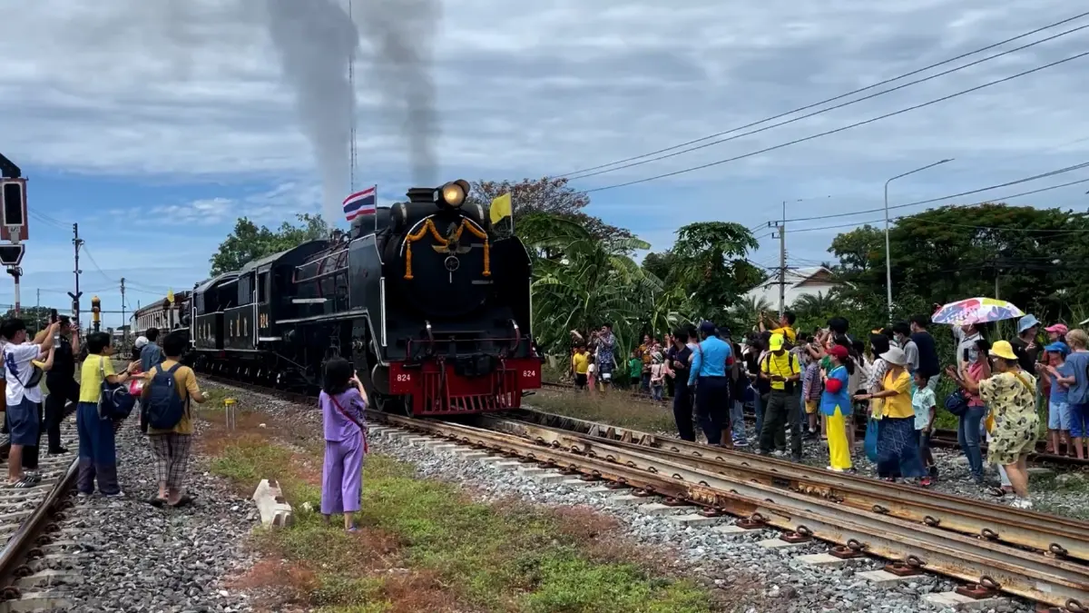 รฟท. เดินรถจักรไอน้ำขบวนพิเศษ เฉลิมพระเกียรติ พระบาทสมเด็จพระเจ้าอยู่หัว
