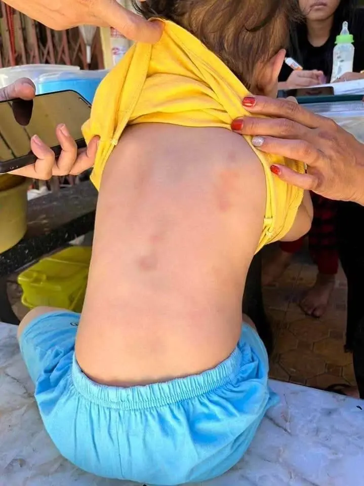 แจ้งข้อหา พ่อเลี้ยง-แม่ขังลูกวัย 2 ขวบในเครื่องซักผ้า อ้างเด็กดื้อ