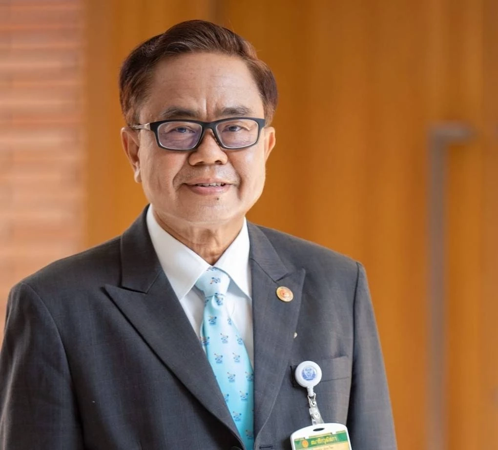 ตวง อันทะไชย  สมาชิกวุฒิสภา 