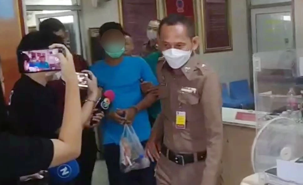 คุมตัว "แจ๊บ" พ่อเลี้ยงโหดฝากขัง-ค้านประกัน รู้สึกผิดแต่พูดไม่ออก