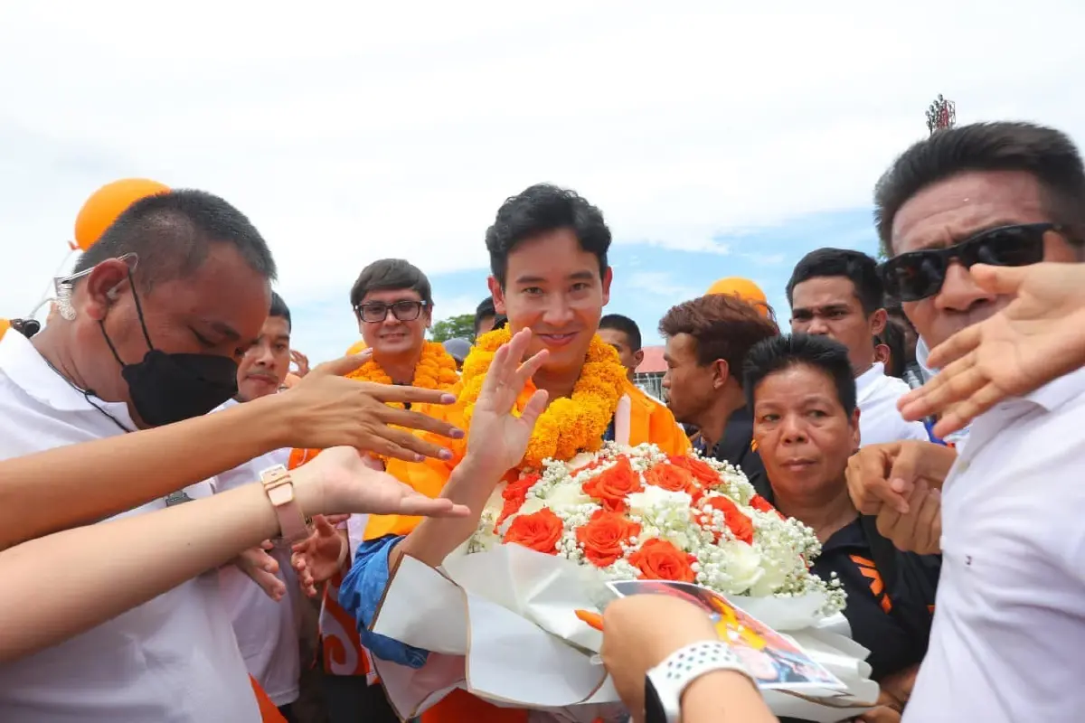 "เสรี" เผย วันโหวตนายกฯ ไม่มีอะไรแน่นอน อาจเกิดการพลิกขั้ว-เปลี่ยนข้างได้ทั้งสิ้น