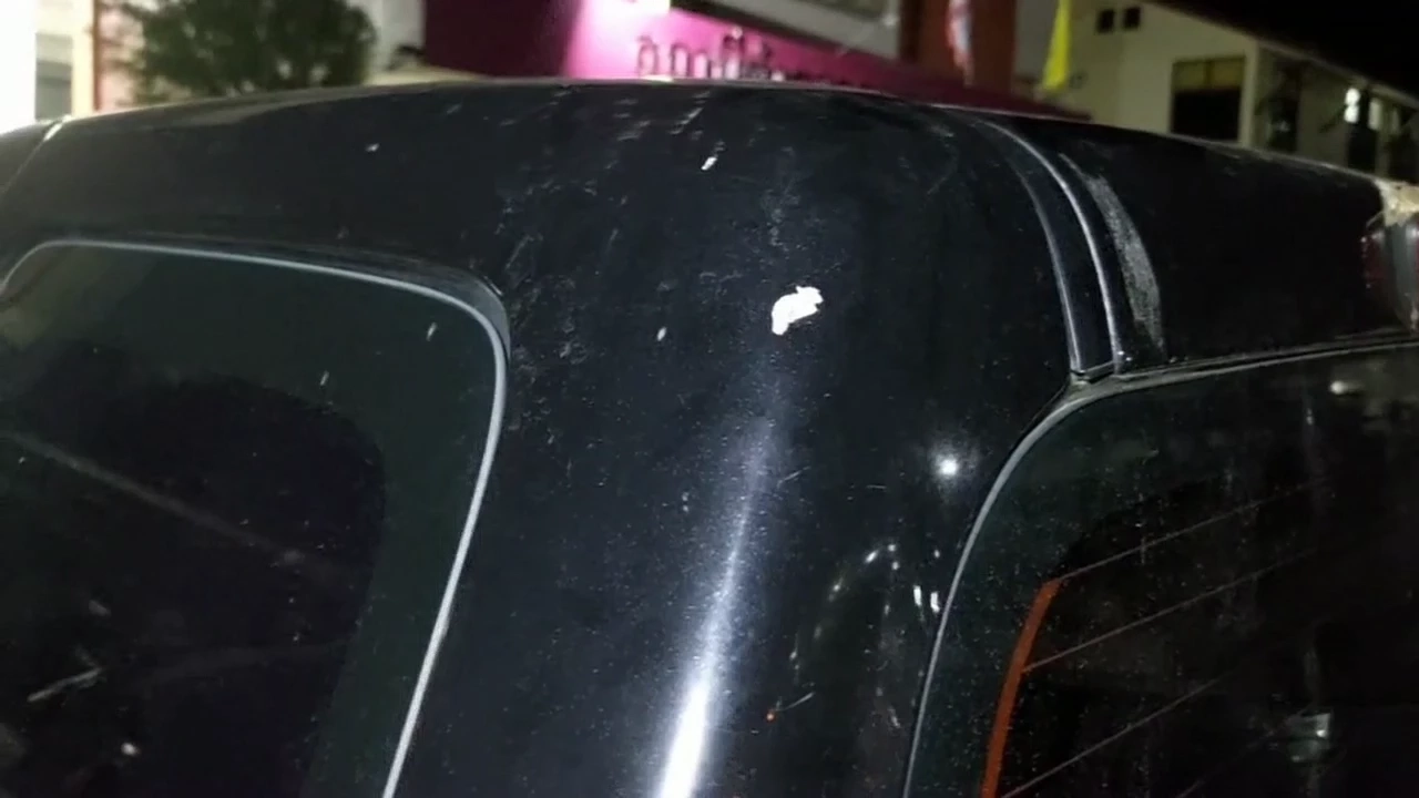 โจ๋สุดดุ จยย.ประกบกระบะสาดกระสุน เหยื่อหนีไปป้อมตร. ยังตามลั่นไก บาดเจ็บ 7