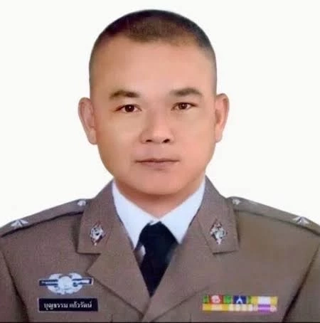 ผบ.ตร.เสนอปูนบำเหน็จ "รองสารวัตร" ขณะเข้าระงับเหตุถูกปาดคอดับ