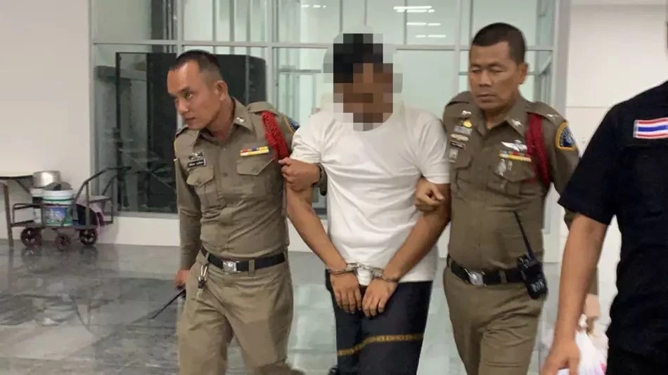 ตร.จับกุมนายแบลี หนึ่งในกลุ่มผู้ต้องหาซึ่งเป็นคนลงมือวางระเบิด